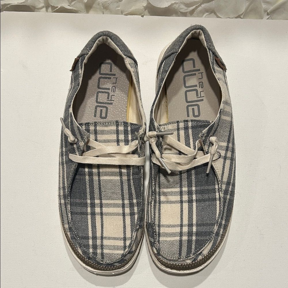 Hey Dude Women Plaid Cream and Gray Slip-On Boat Shoes